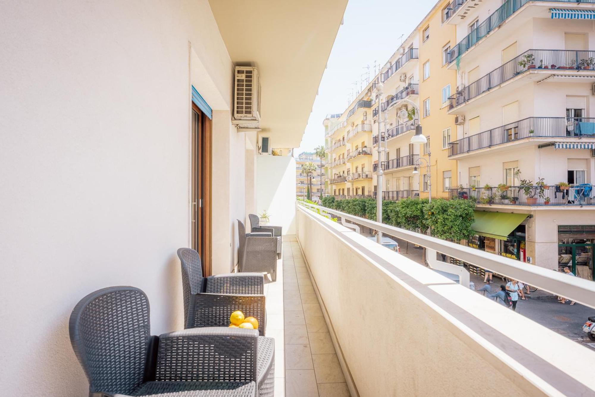 Sorrentovibes - Luxury Design Home & Jacuzzi In Heart Of Σορέντο Εξωτερικό φωτογραφία